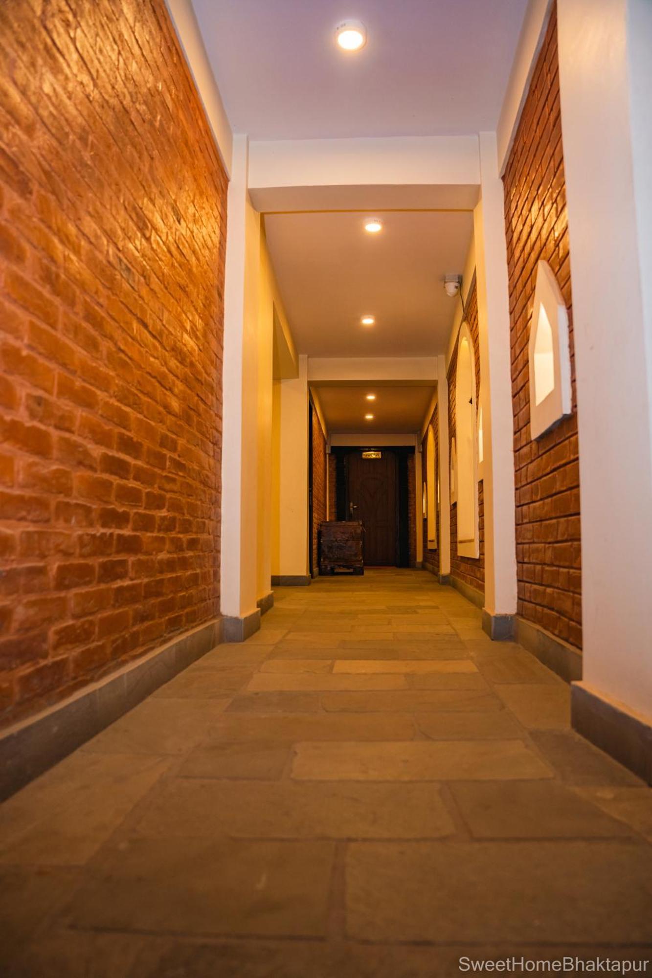 Bhatgoan Hotel Sweet Home מראה חיצוני תמונה